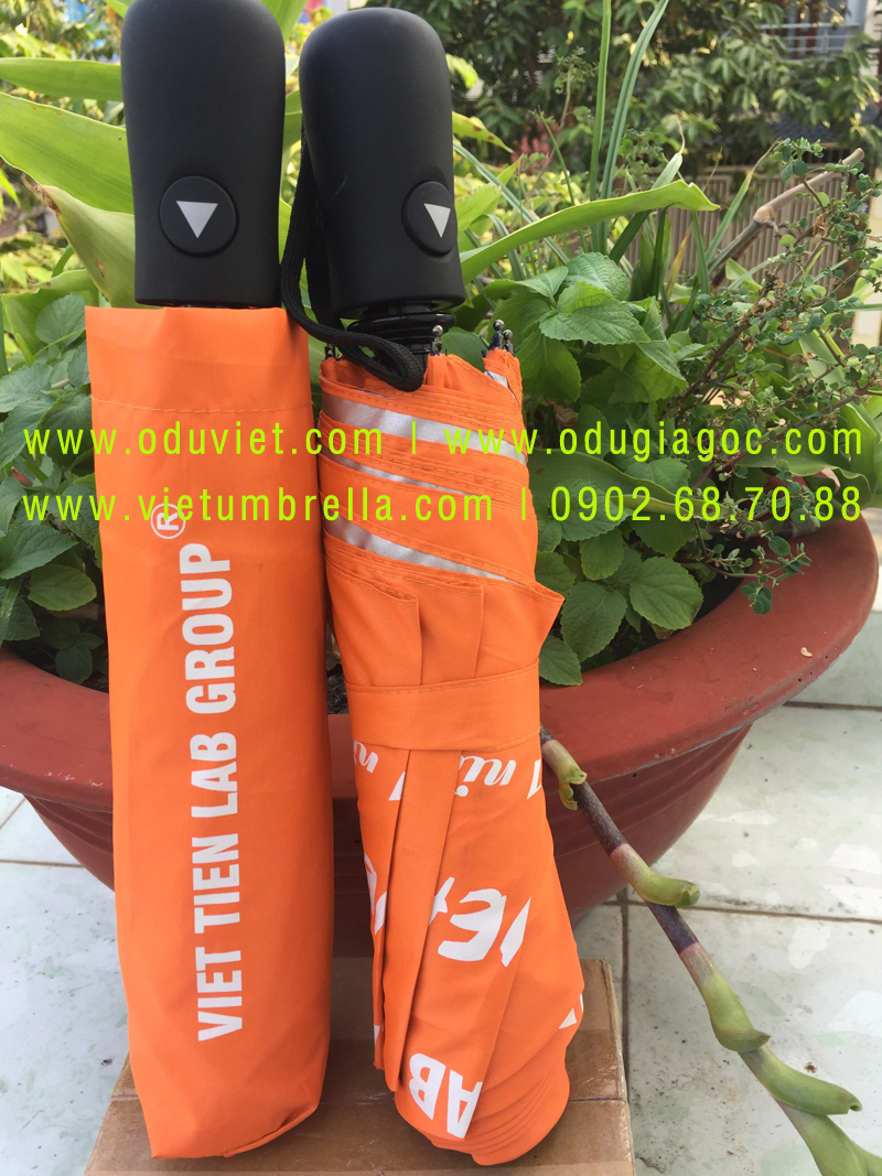 xưởng sản xuất ô dù cầm tay in logo quảng cáo